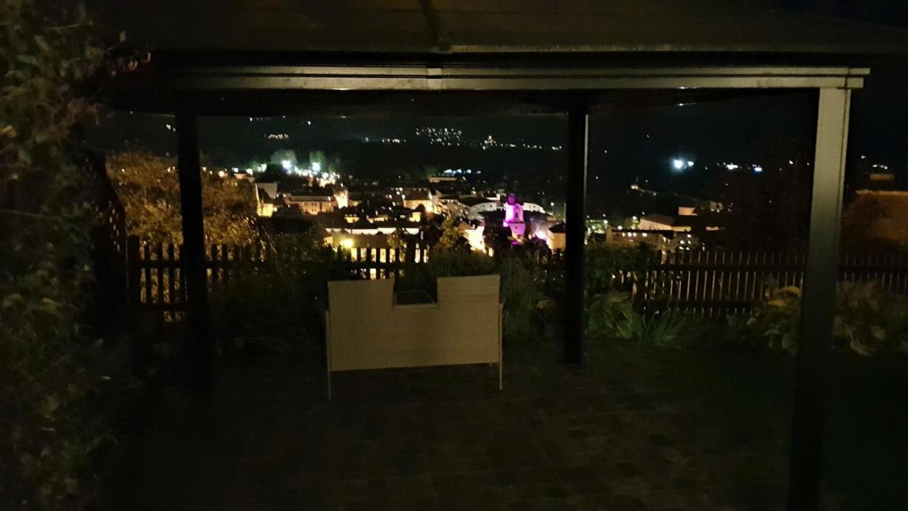 Blick Ueber Krems Mit Gartenpavillon ภายนอก รูปภาพ