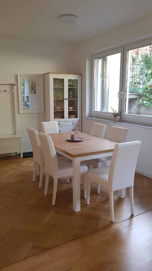Blick Ueber Krems Mit Gartenpavillon ภายนอก รูปภาพ